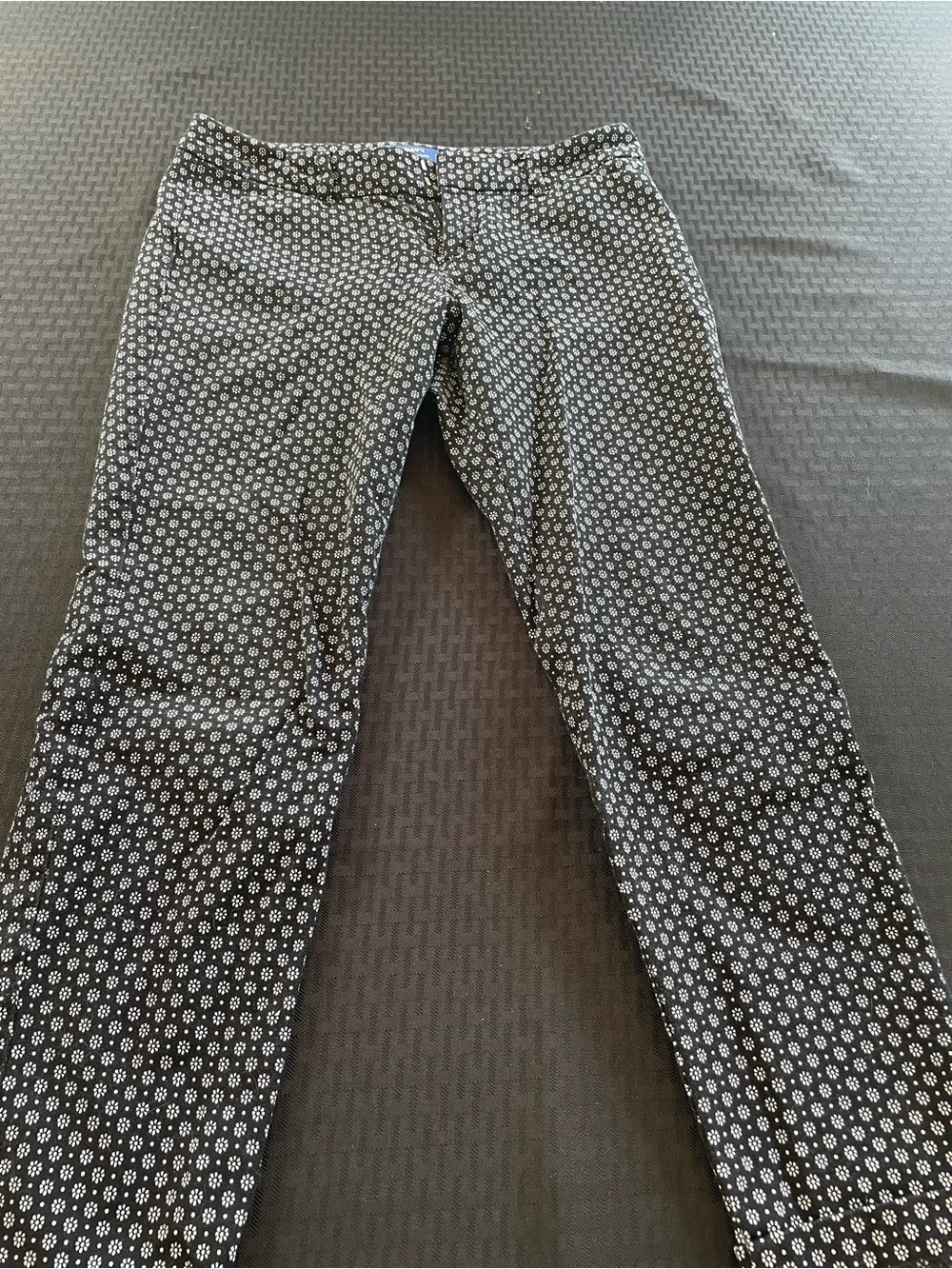 OLD NAVY Black PIXIE ¾ Y2K Capri Pants